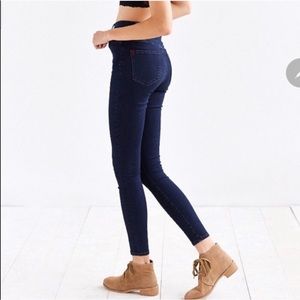 BDG - Urban Outfitters Super High Rise Twig Jeans